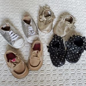 4 pairs of baby shoes and moccasins